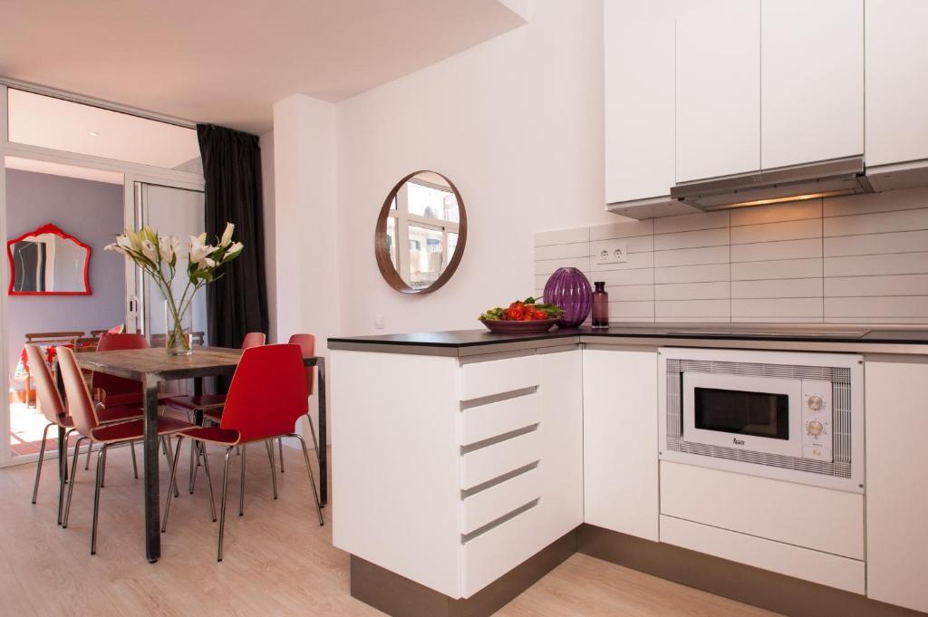 Short Stay Group Gracia Serviced Apartments Барселона Стая снимка