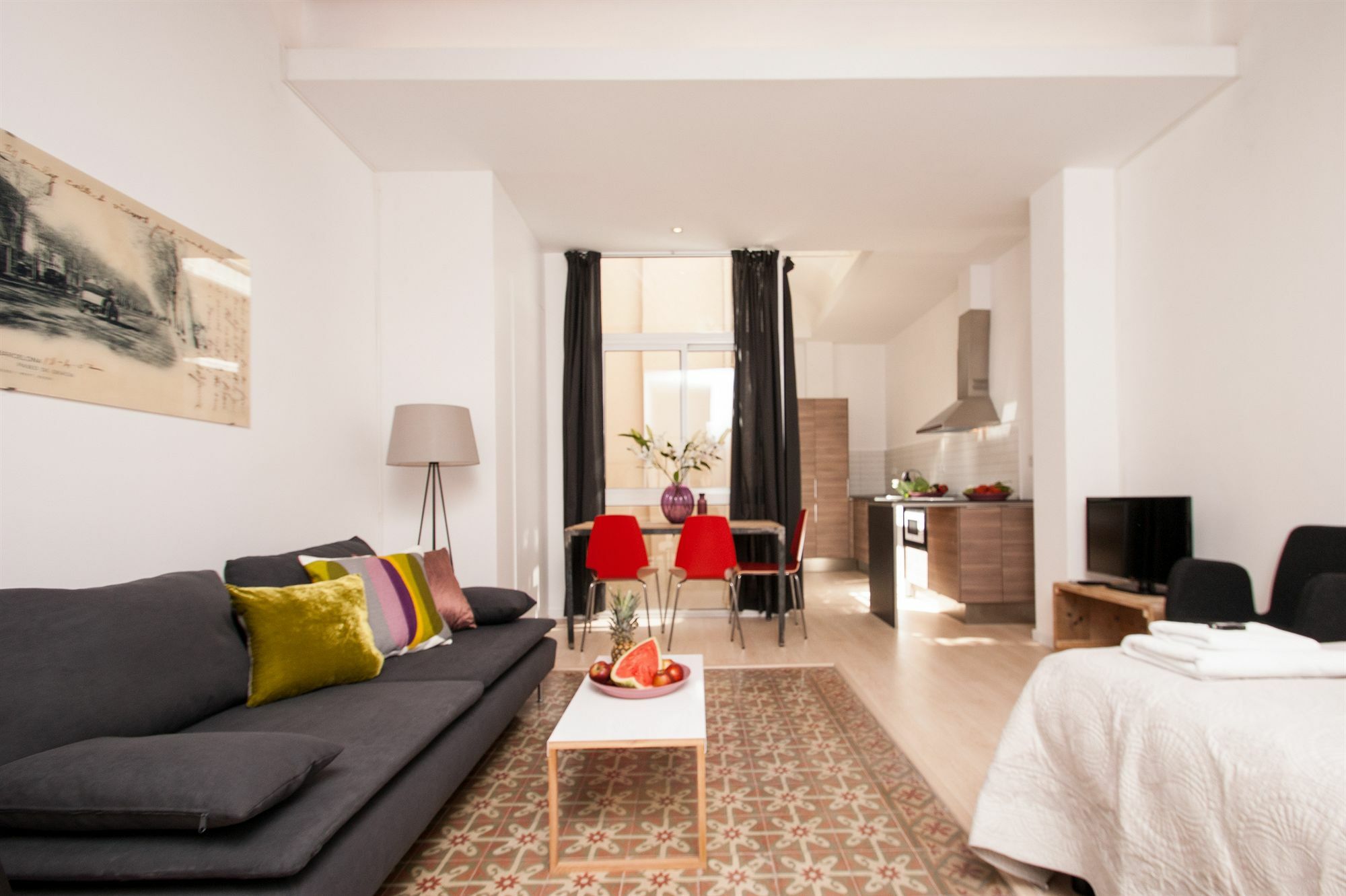 Short Stay Group Gracia Serviced Apartments Барселона Екстериор снимка